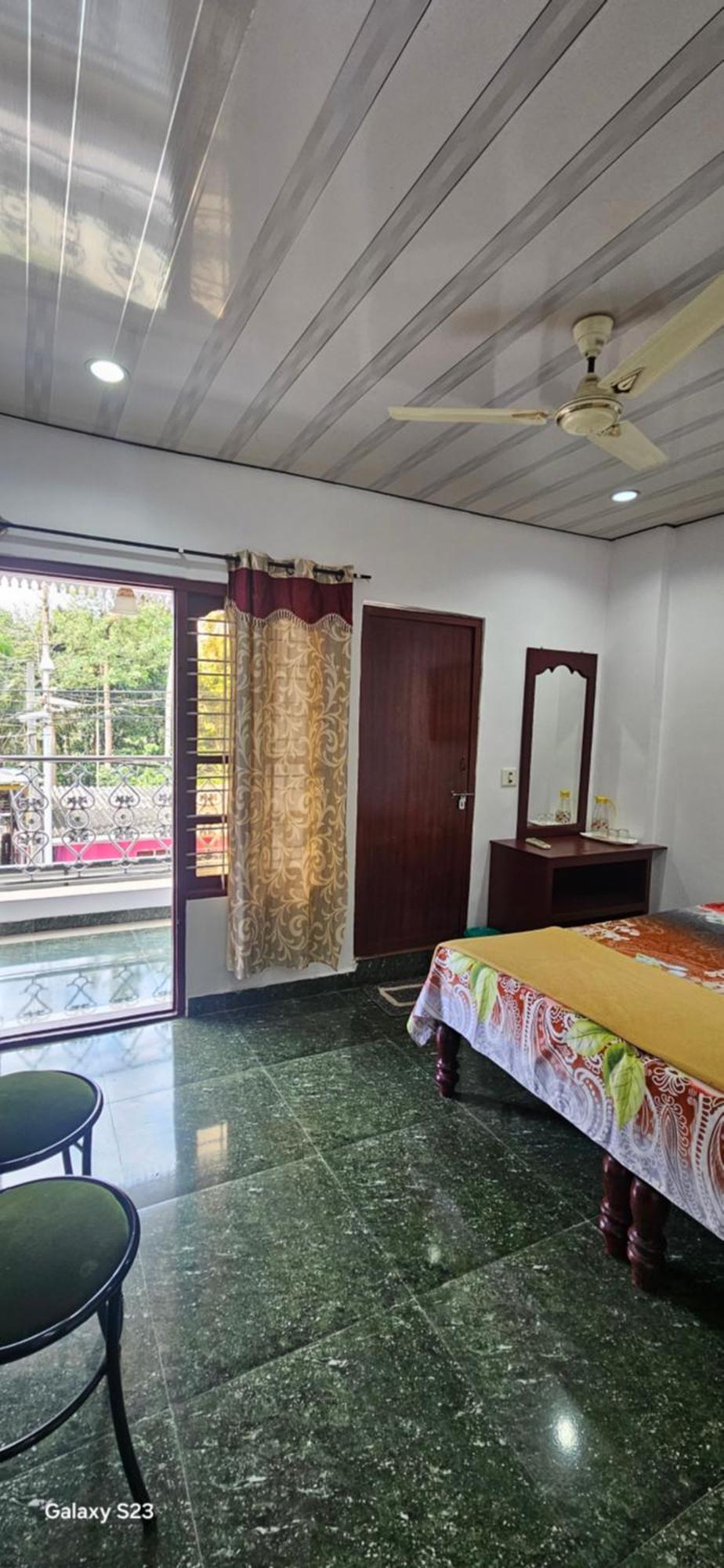 Floral Homestay Thekkady Exterior foto